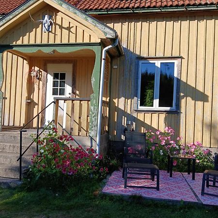 Charmigt Hus Pa Landet Naera Till Bad Strömstad Dış mekan fotoğraf
